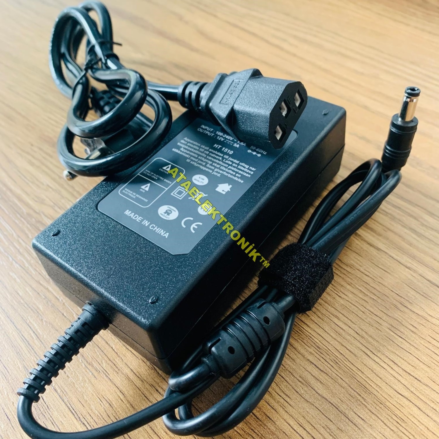 AC100-240V 50/60HZ Dc 12 Volt 5 Amper Plasitk Kasa Adaptör 12V 5A 2 Metre Kablolu