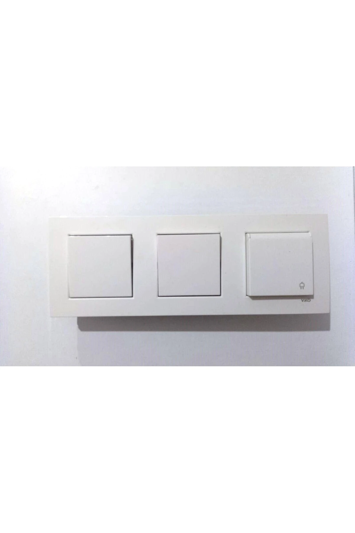 Viko Karre Beyaz 3lü Set Anahtar Anahtar Kapaklı Priz