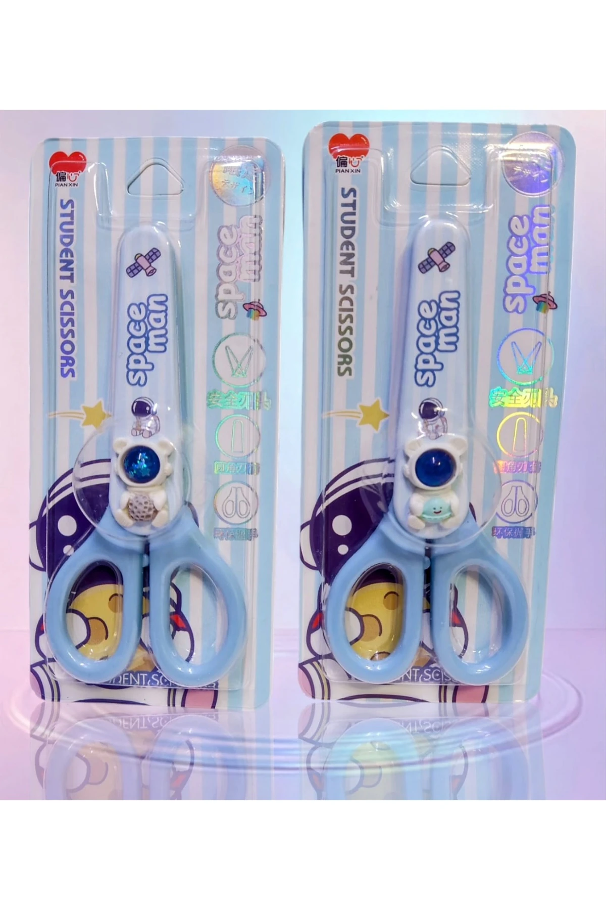 Astronot Desenli Figürlü Okul Makası Küt Uçlu Makas Koruma Kılıflı Makas 1 Adet