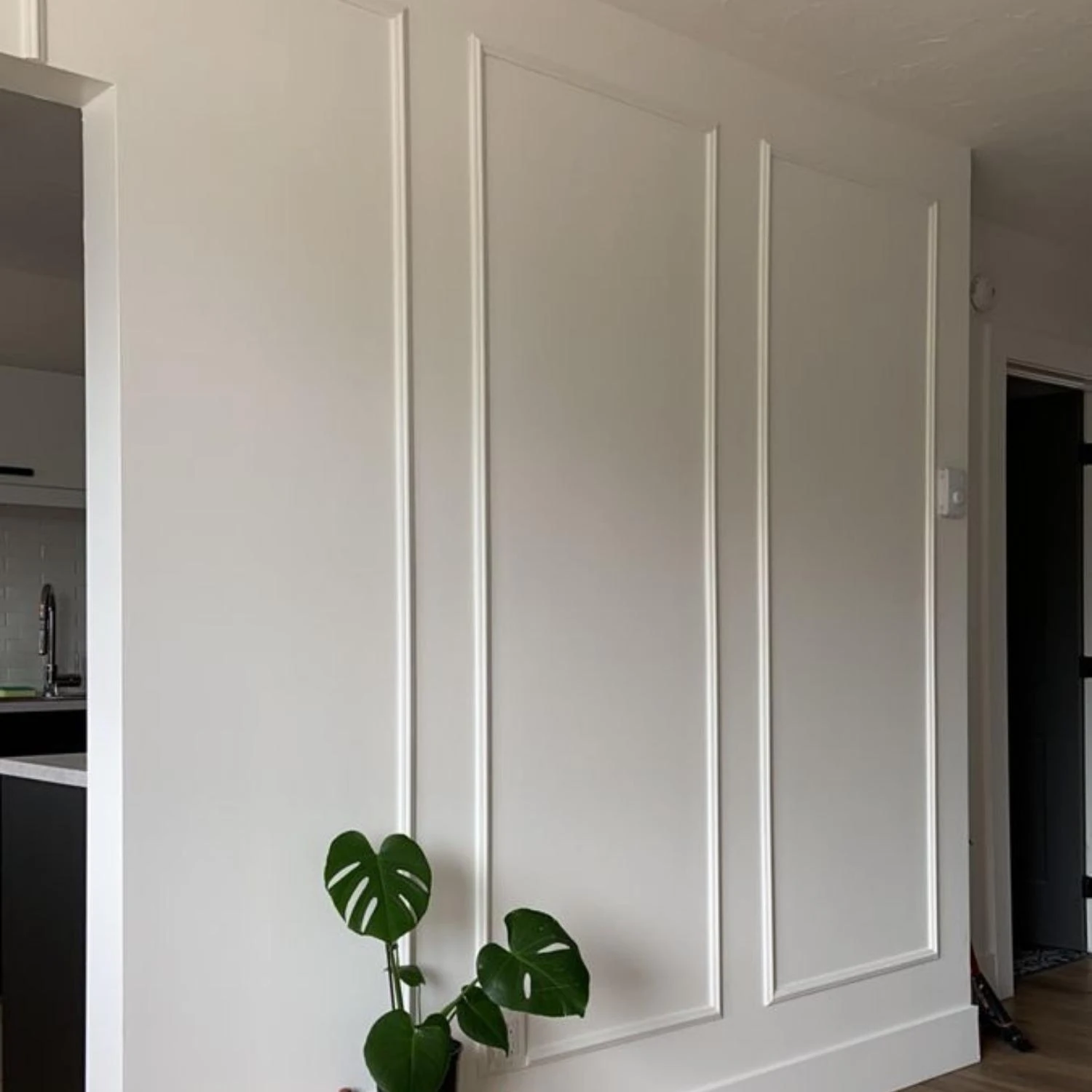 Sade Dikey Tasarım Boyanabilir Çıta Hazır KESIM(ANKA151)