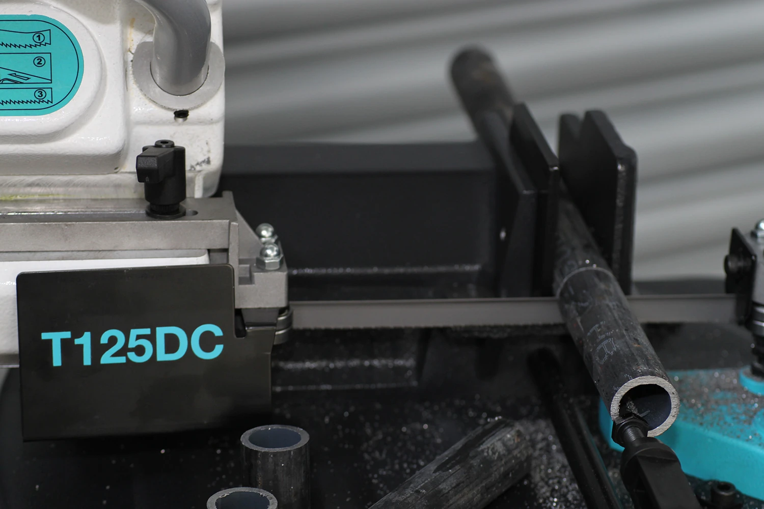 T125DC Portatif Şerit Testere Tezgahı