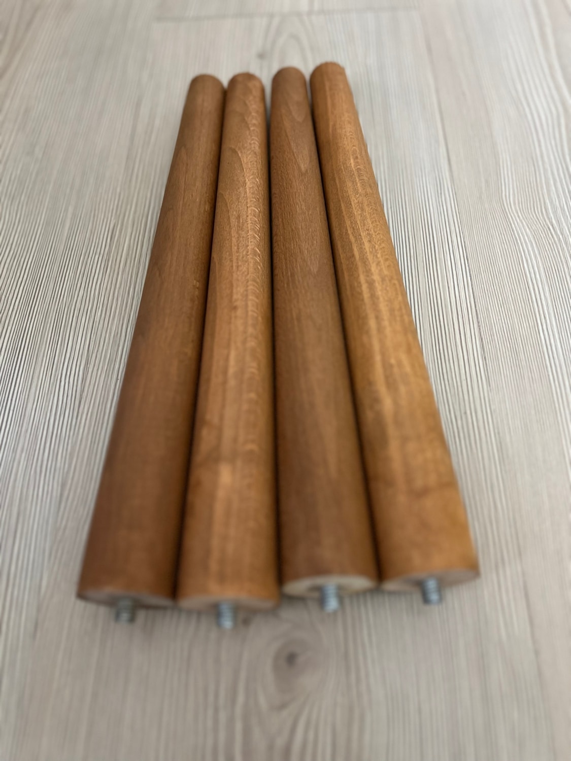 30 cm Açık Meşe Konik Ahşap Ayak – 4'lü Set | Masa, Sandalye, Sehpa, Tv Ünitesi, Komodin Uyumlu | Aparatlar ve Vidalar Dahil