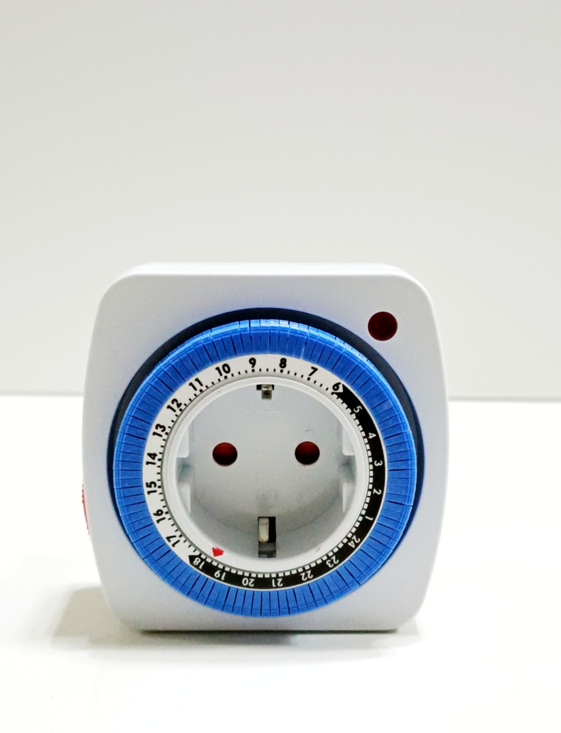 Zaman Ayarlı Priz Manuel-Mekanik Zaman Saati