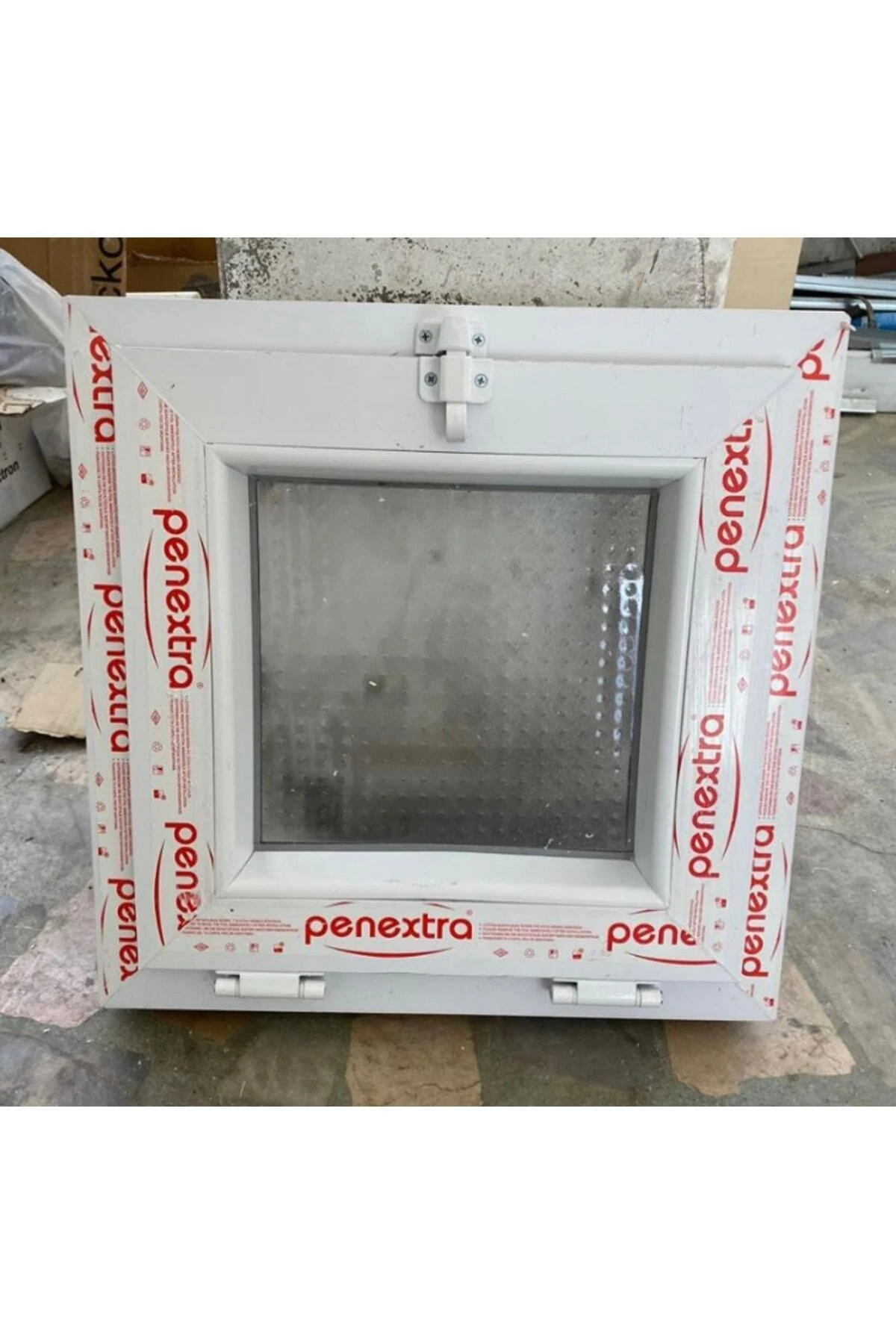 38&38 Banyo Wc Penceresi