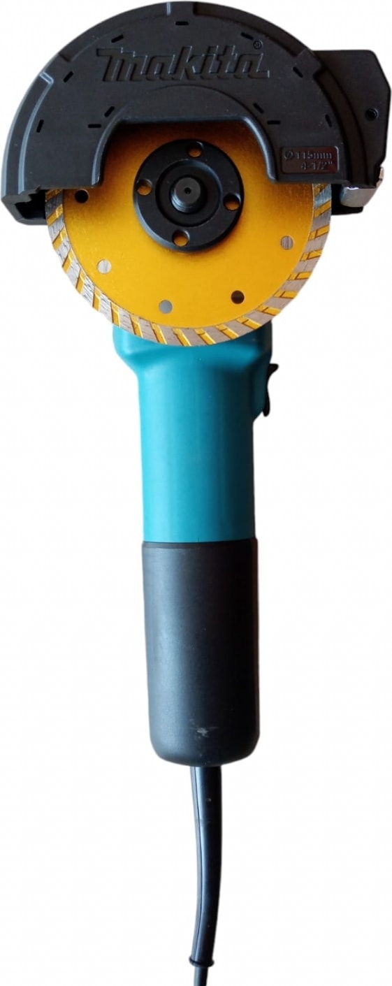 MAKİTA 9557HNRGX Avuç Taşlama 840 W 115 mm