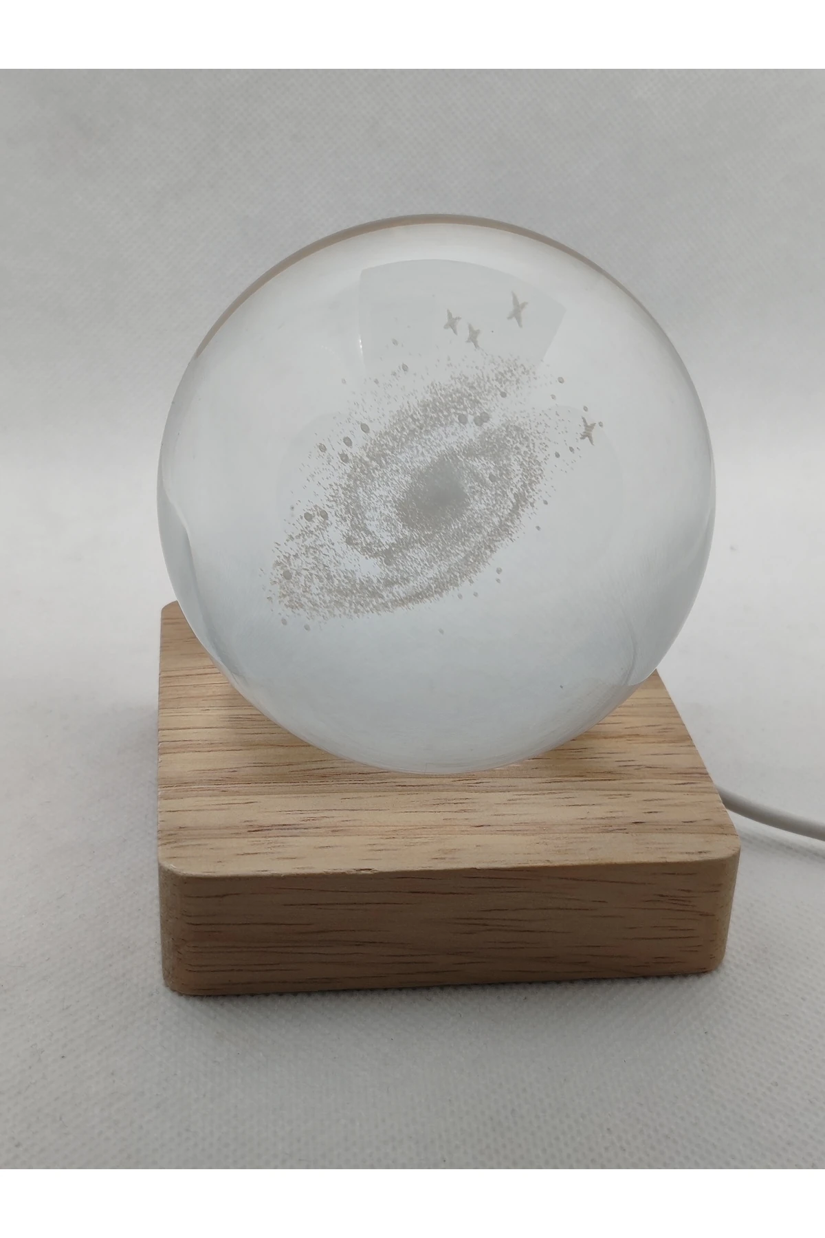 3d Samanyolu Işıklı Büyük Cam Küre Usb Kablolu Anahtarlı Ahşap Zeminli