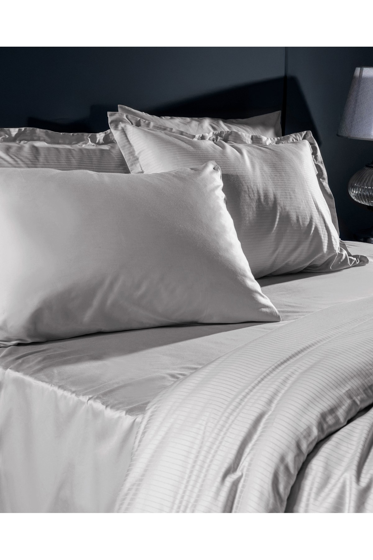 Thalie King Size %100 Pamuk Çizgili - 300TC Saten Nevresim Takımı - Gri
