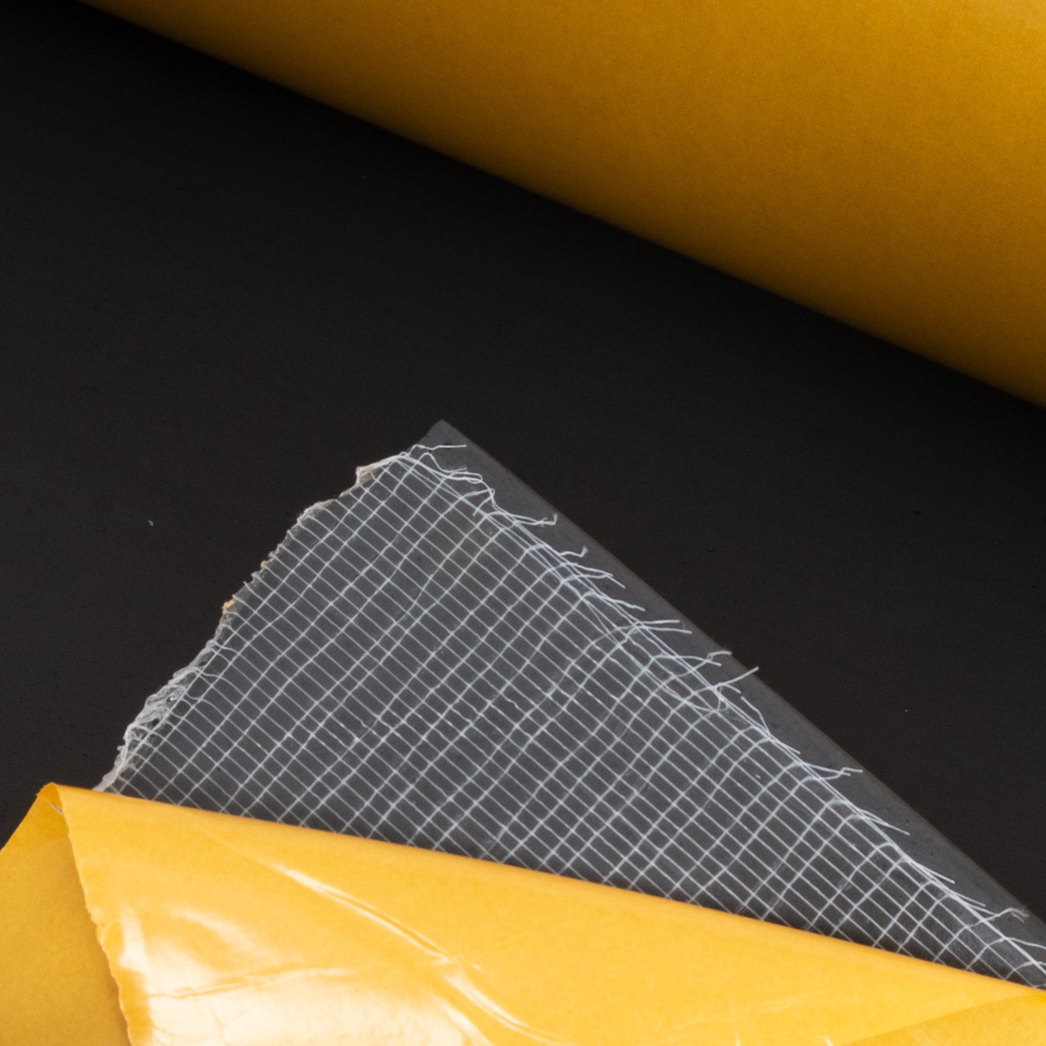 YAPIŞKANLI EPDM SÜNGER LEVHALAR 4 MM (EN:1 MT BOY:1 MT)