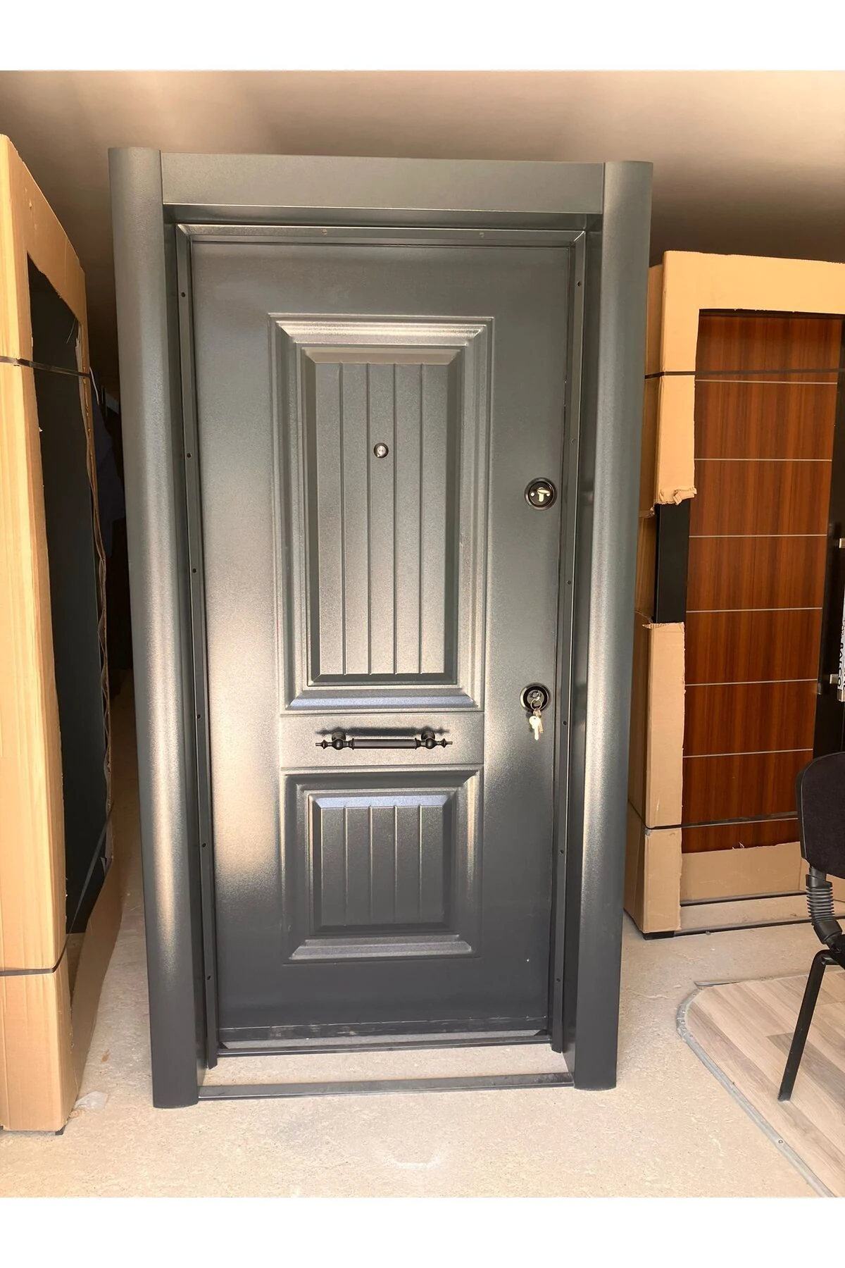 DIŞ MEKAN ÇELİK KAPI SOL