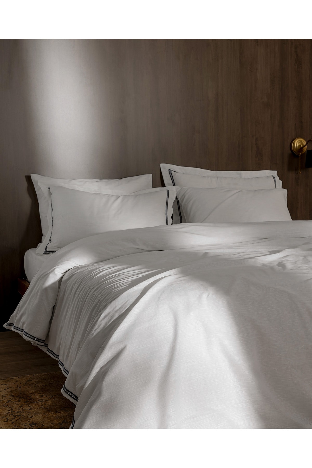 Tina King Size Linen Look Yıkamalı %100 Pamuk Nevresim Takımı - Beyaz/Lacivert