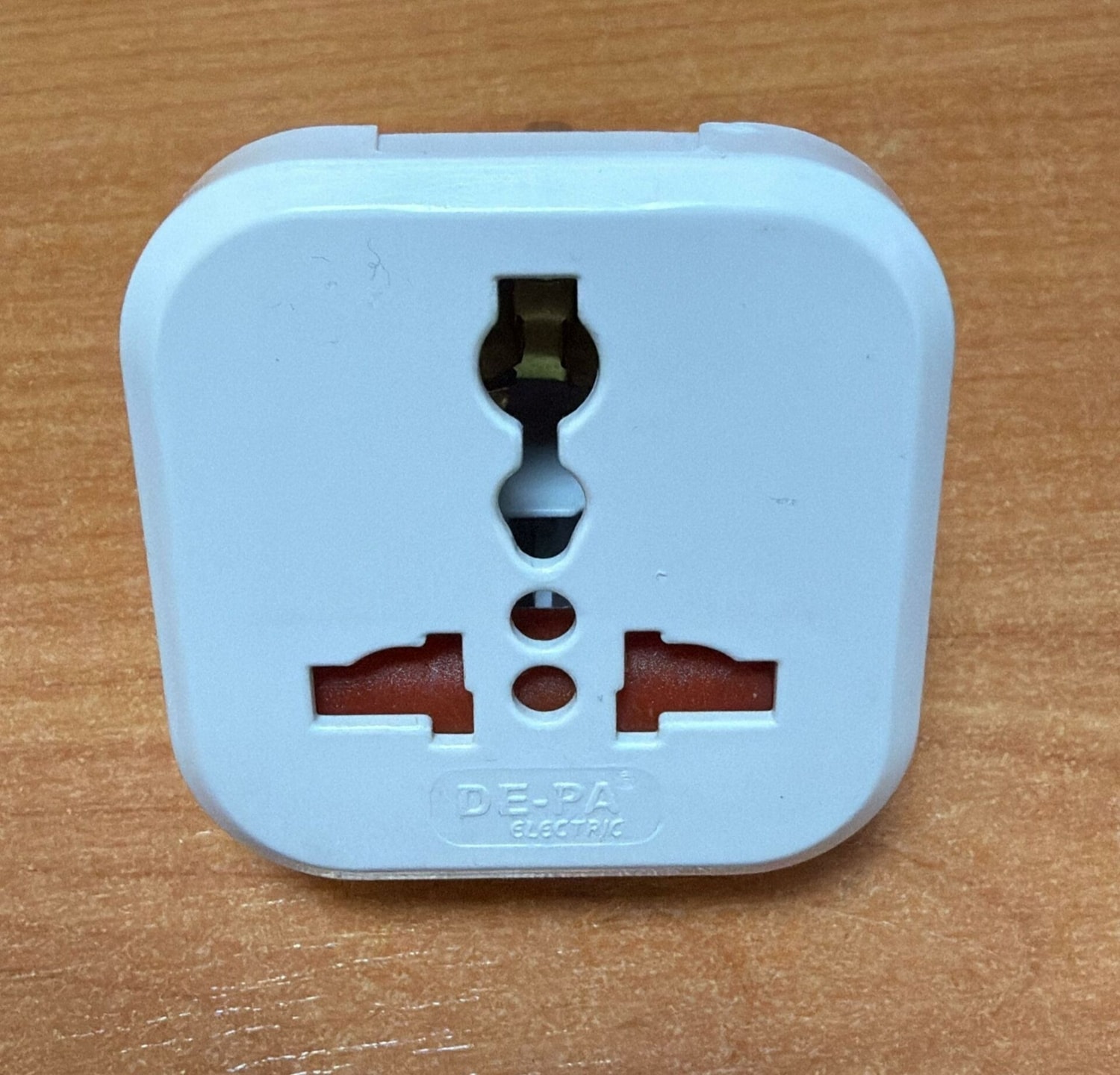 Ingiliz Fiş Girişli Ingiliz Adaptör