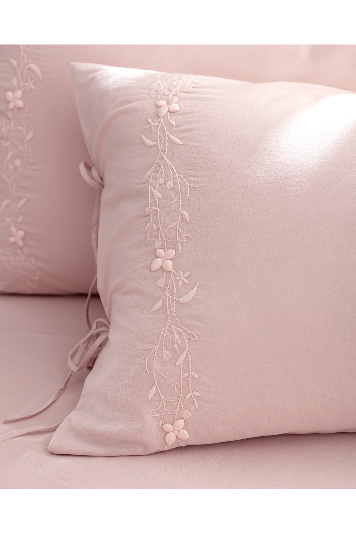 King Size %100 Pamuk Nakışlı Nevresim Takımı - Pudra