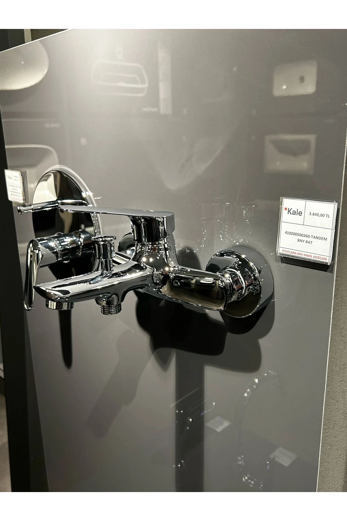 BANYO+LAVABO+EVİYE BATARYASI VE TEMA 53260 TEPE DUŞ SETİ