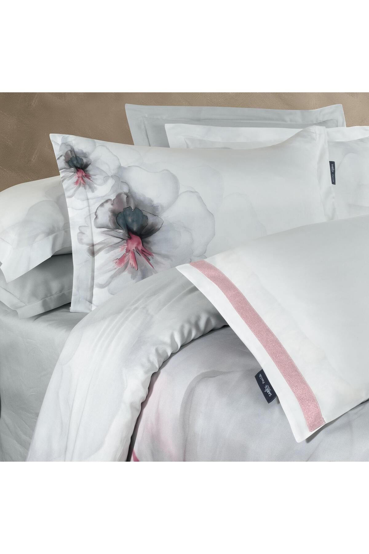Efira King Size %100 Pamuk Saten "300 TC" Nevresim Takımı Beyaz