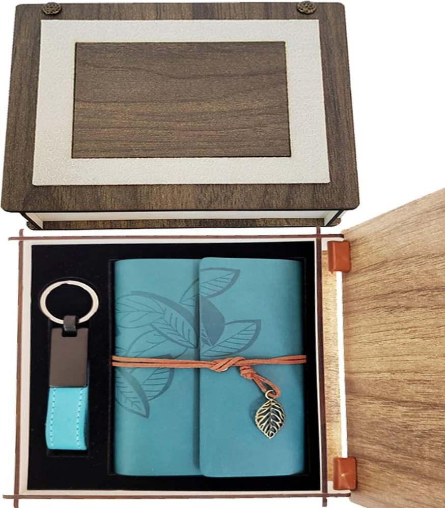 Özel Ahşap Kutulu Mavi Deri Defter ve Anahtarlık Seti