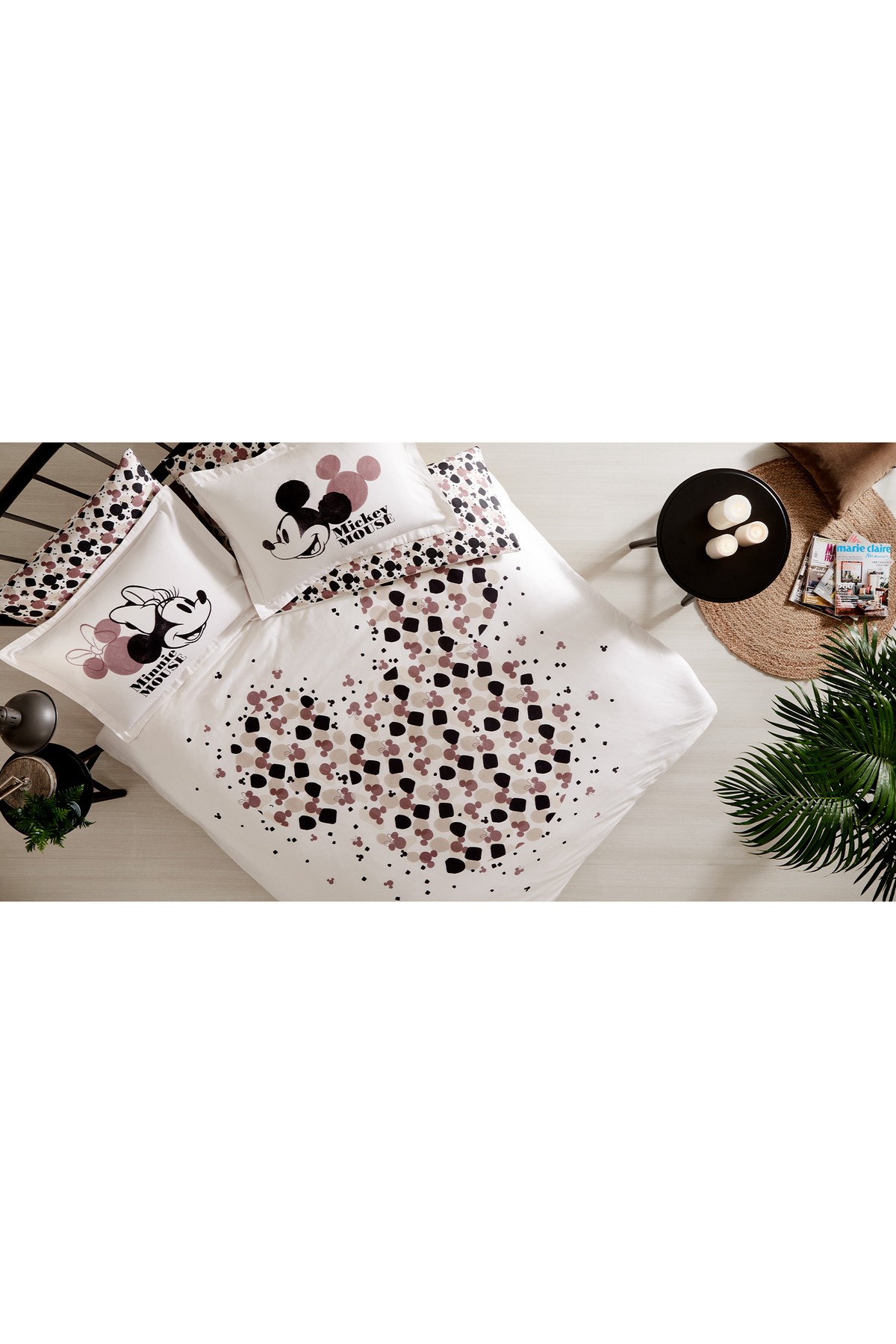 Mickey & Minnie Mouse Love Çift Kişilik Disney Lisanslı Lastikli Çarşaf Nevresim Takımı