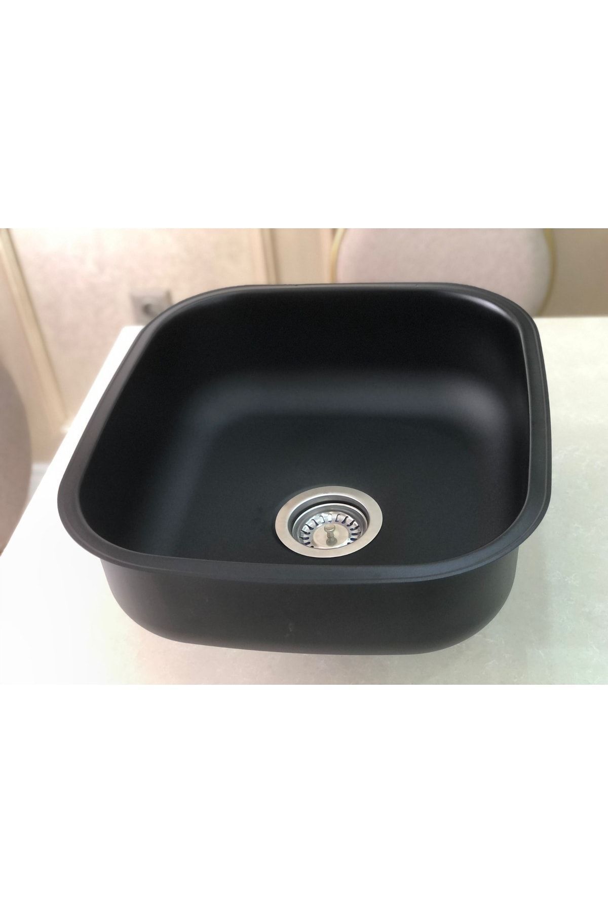 Siyah Grenli Granit Desen Kaplamalı Kare Alttan 40 X 45 Paslanmaz Evye