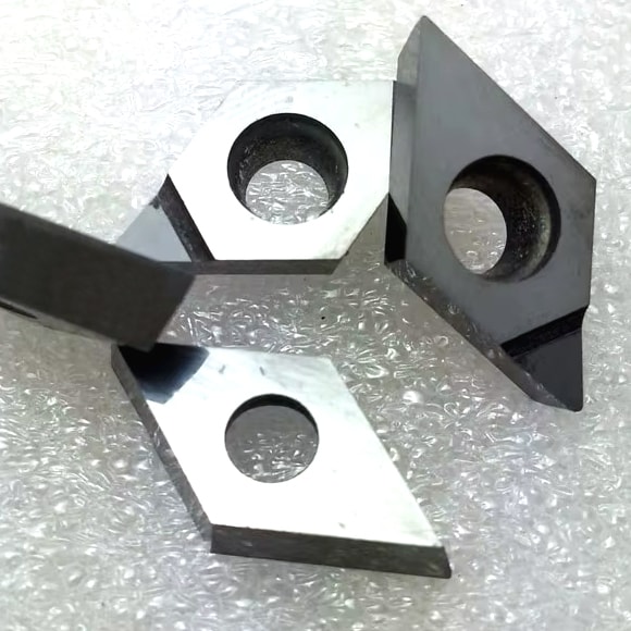 DCMT11T304 Pcd -DCMW11T304PCD Aluminyum Parlak Yüzey Tornalama Ucu Cbn