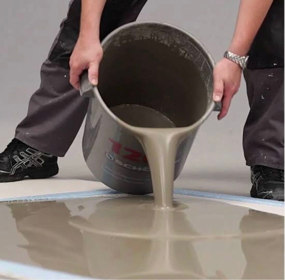 WEBER floor Lvl 1040 Çimento Esaslı Erken Donan Self Leveling 1-40MM 20 kg