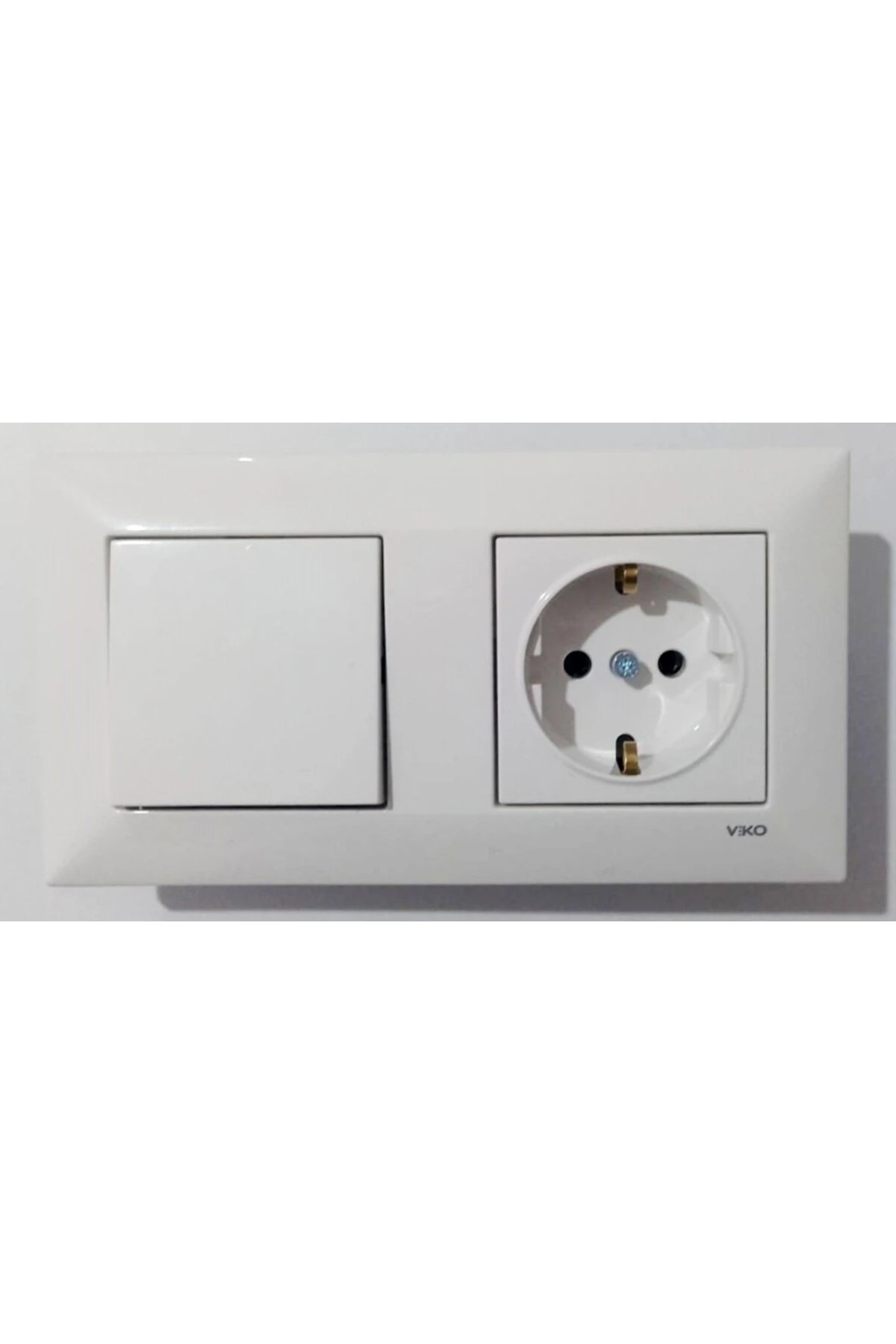 Viko Meridian Beyaz İkili Set Anahtar , Topraklı Priz