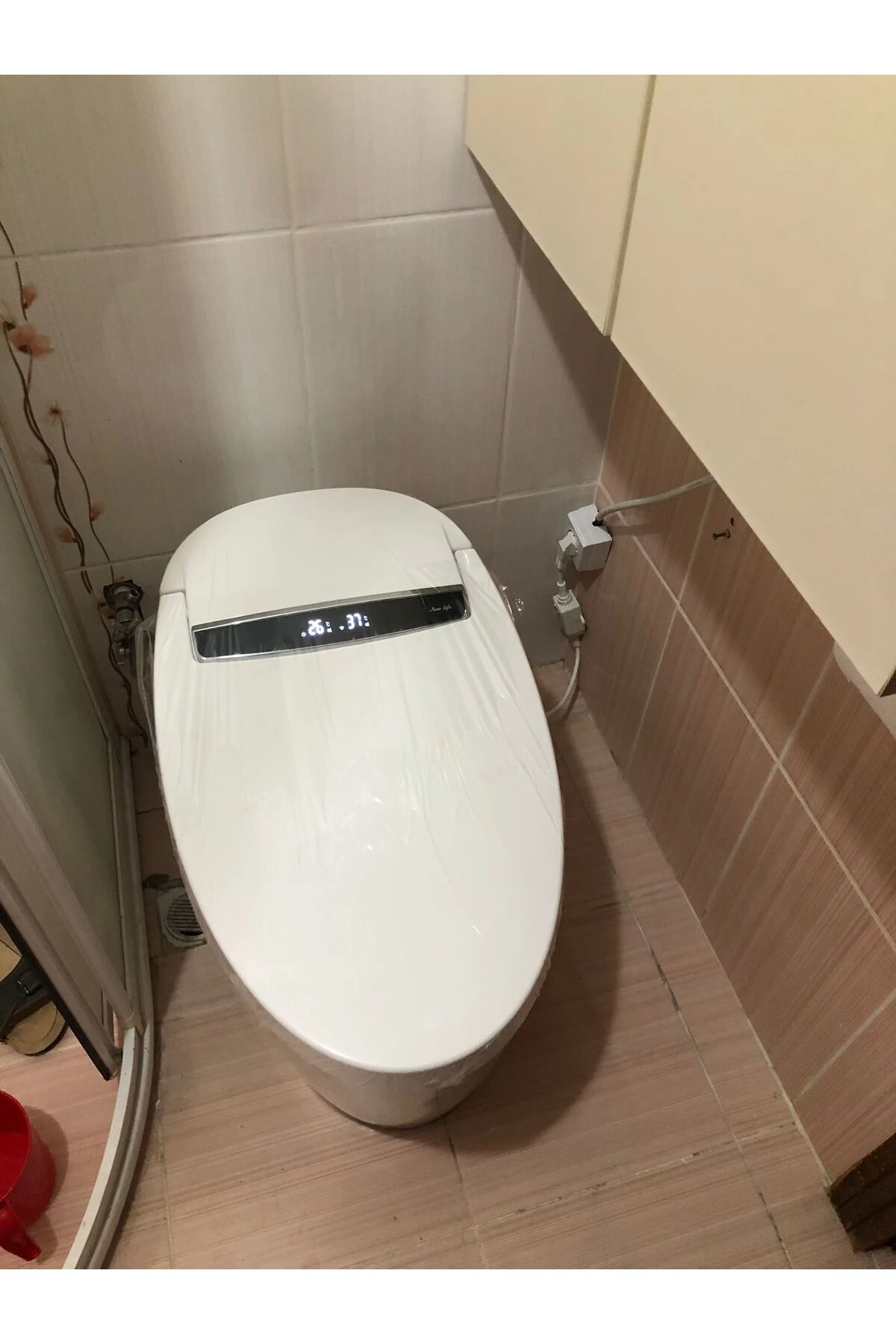 Akıllı Klozet (MONTAJ DAHİL) Isıtmalı Koltuk Kurutma Kendini Temizleme Otomatik Yıkama Led Ekranlı