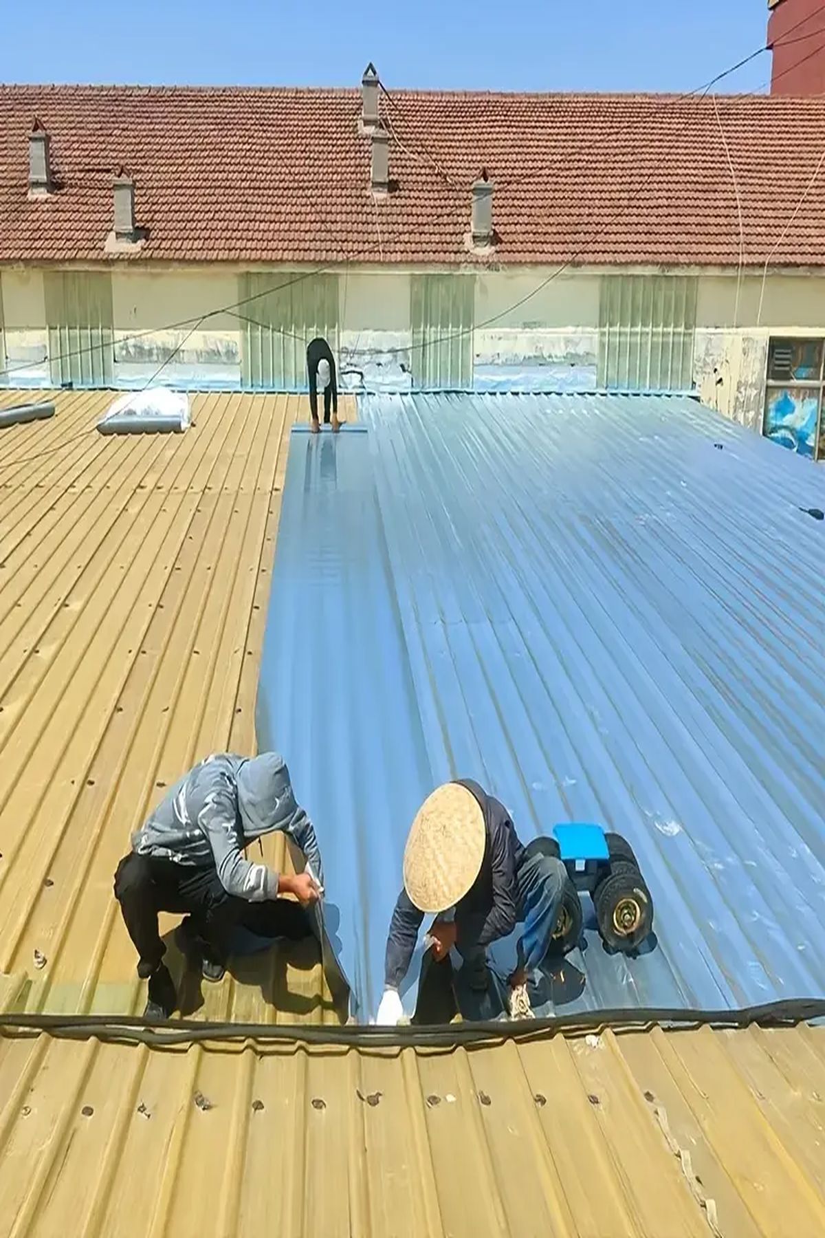 OZKUVVET Süper Güçlü Çatı İzolasyon Bantı 100CM X 300cm Tamir Ve Su Sızdırmaz Çamur Band En 1metre Boy 3metre