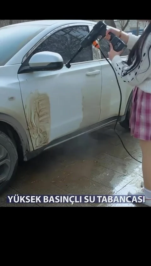 Şarjlı Ve Yüksek Basınçlı Oto Yıkama Ve Sulama Tabancası