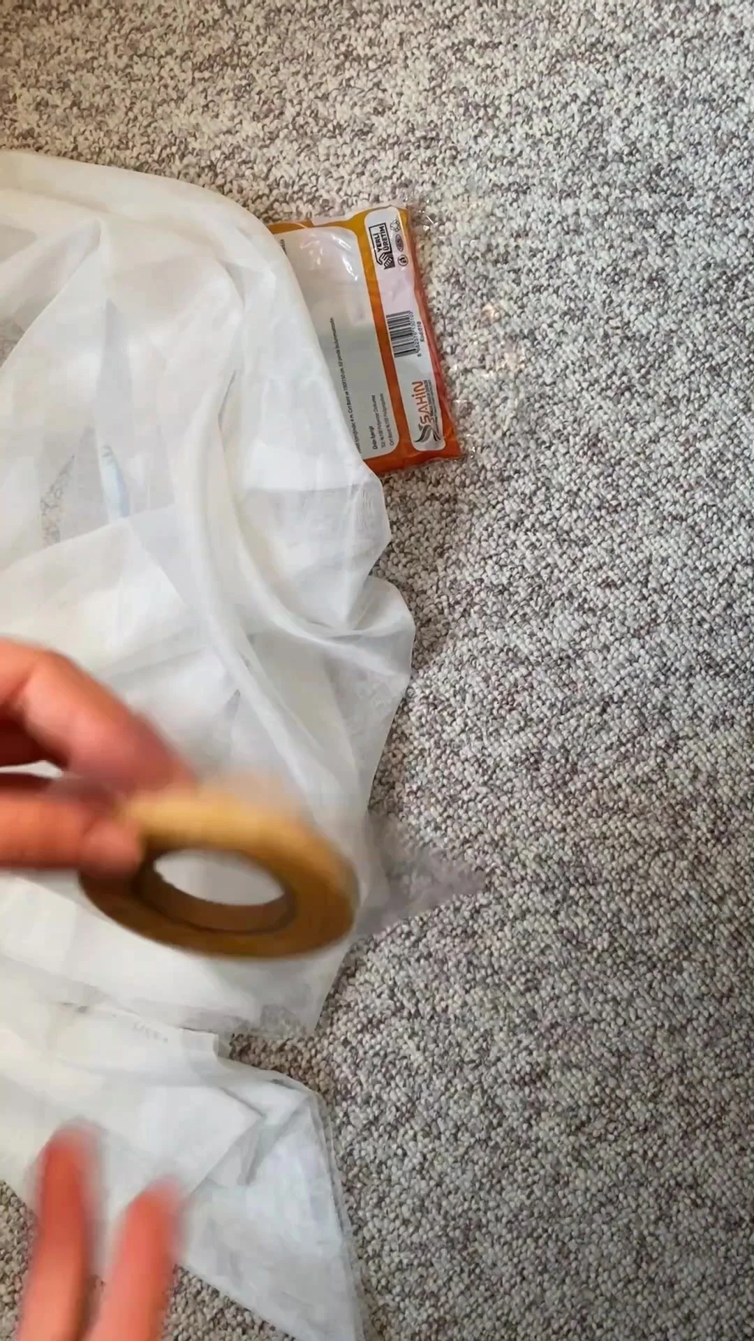 100*150 Cm Hazır Pencere Sinekliği 4 Mt Bant Hediye Tak Çıkar Tül Kesilebilir Cırt Bantlı