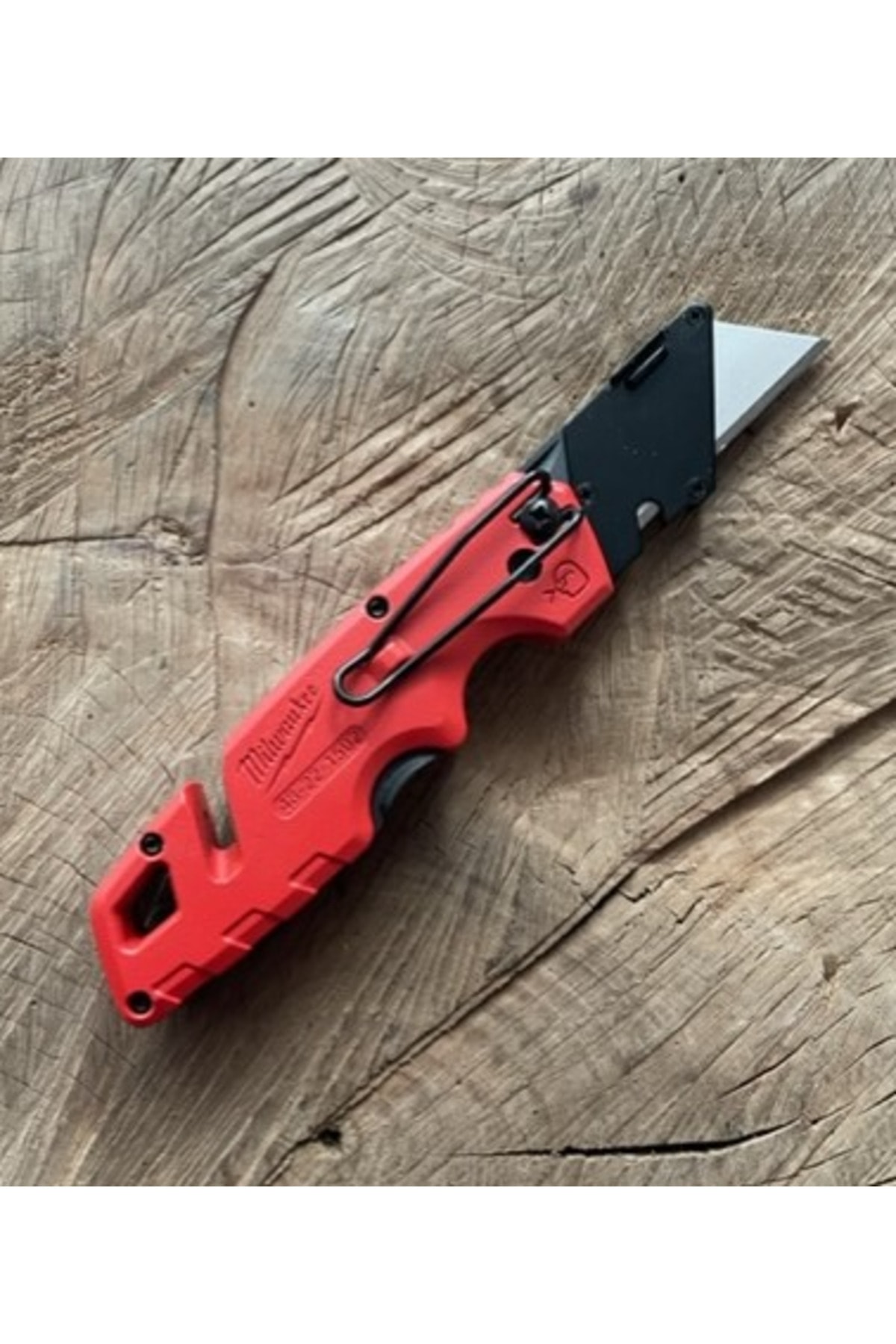MİLWAUKEE PRO METAL DÖKÜM KATLANIR MAKET BIÇAĞI FASTBACK COMPACT 17CM