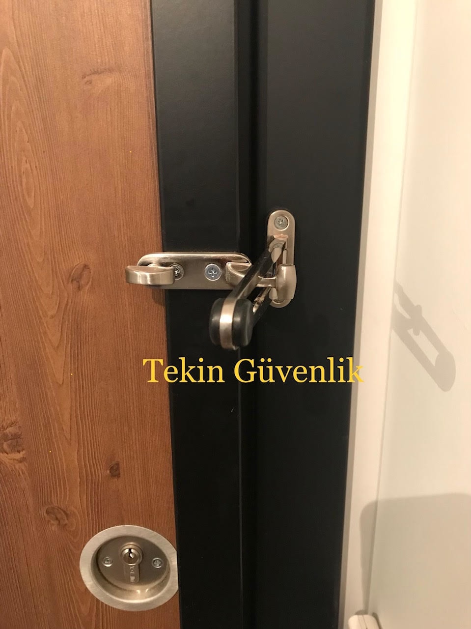 Çelik Alaşımlı Gizli Emniyet Kelepçesi