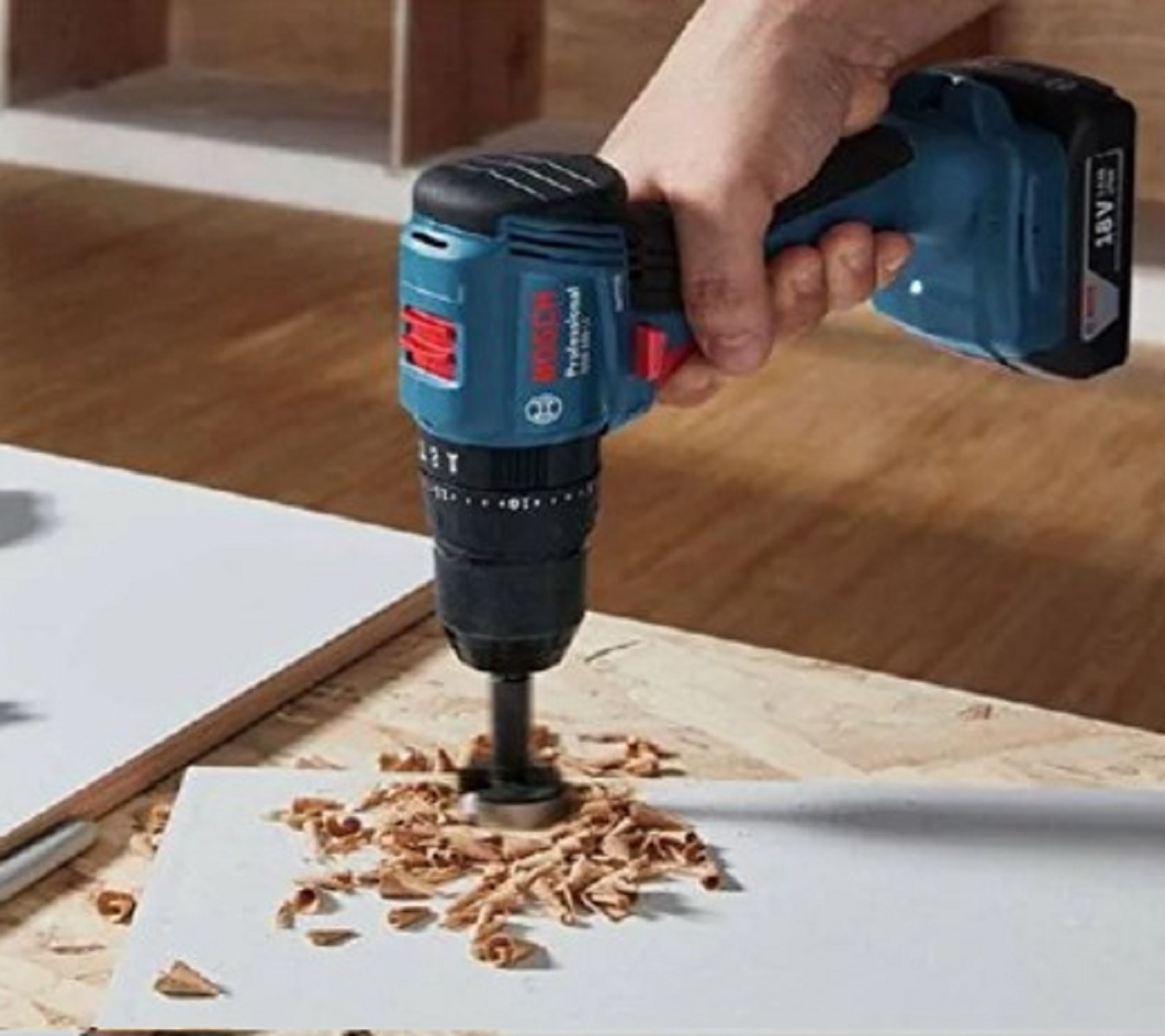 BOSCH Professional GWS 180-LI + GSB 185-LI 18V Akülü Vidalama 2+4 Ah Çift Akü Set - 06019H9026 +  42 Parça Hassas Vidalama - Bits Ucu Seti - 2607002835 +  Sırt Çantası (Yeşil)