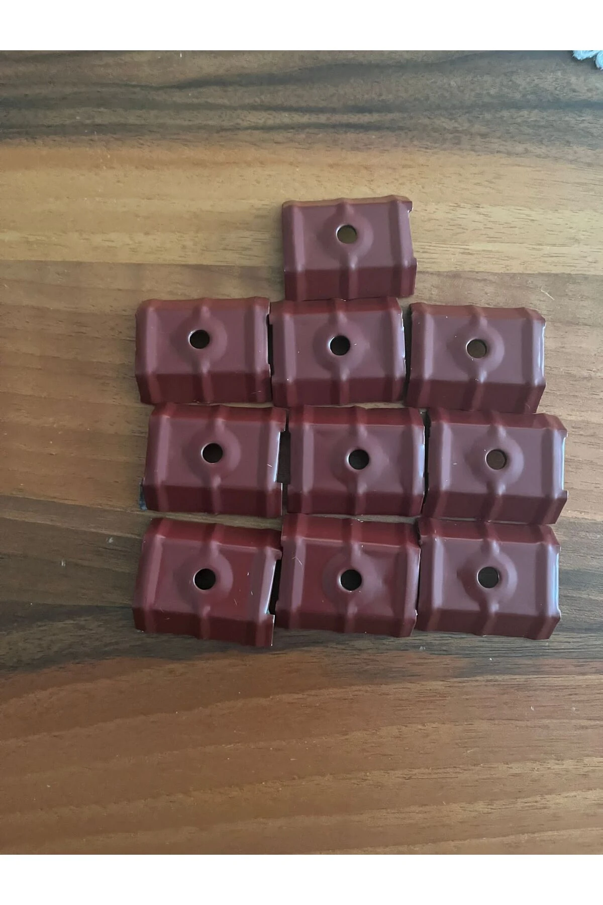 Trapez Çatı Semeri İzolasyonlu Vida Bağlantılı Çatı Montaj Semeri 2x4cm (500 Adet Bordo)