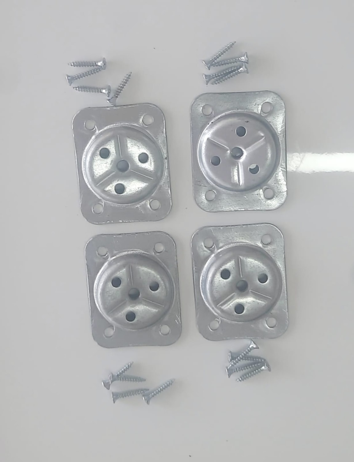 Metal Sehpa Ve Ahşap Ayak Bağlantı Aparatı Açılı Ayak Aparatı Zigon Sehpa Masa Koltuk Puf 4 Adet Lv001600Lv1600002