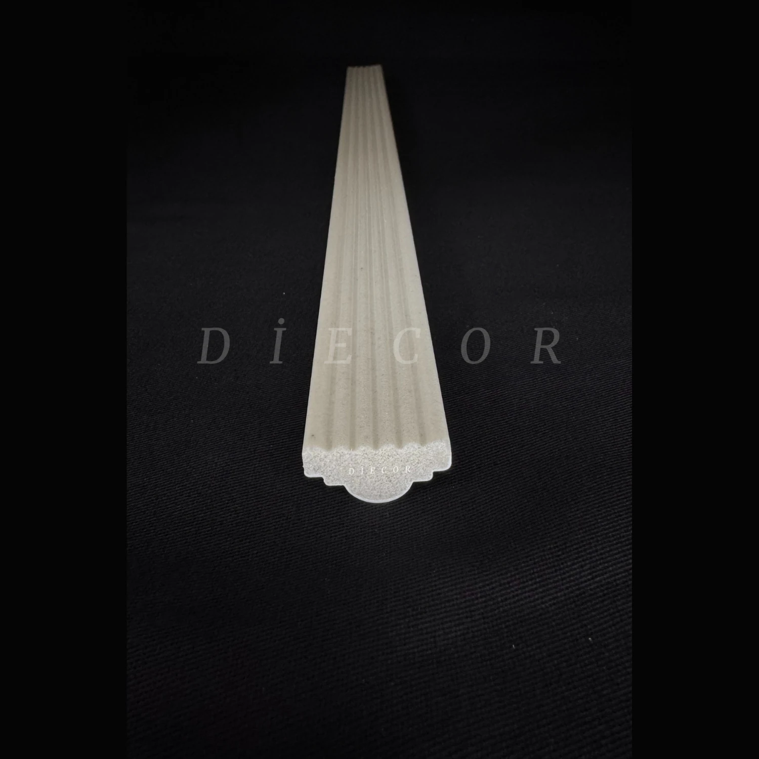 Dekoratif Boyanabilir 25 Adet 2,5 cm Polistren Duvar Çıtası