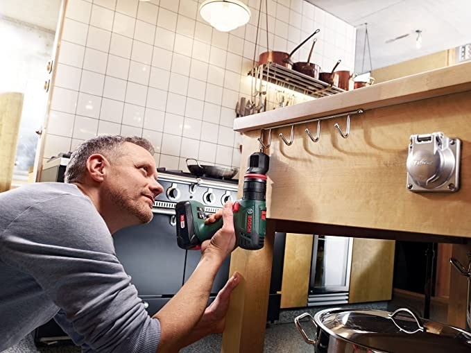 BOSCH Advanced Impact 18 (1.5AH Çift Akü + 3 Adaptör) 0.603.9A3.4