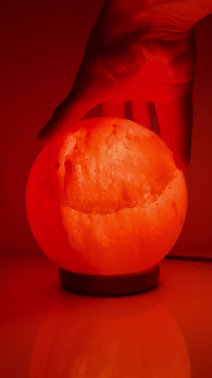 Himalaya Küre Kaya Tuzu Lambası 4-6Kg- Yuvarlak model  gece lambası-açma kapama anahtarlı