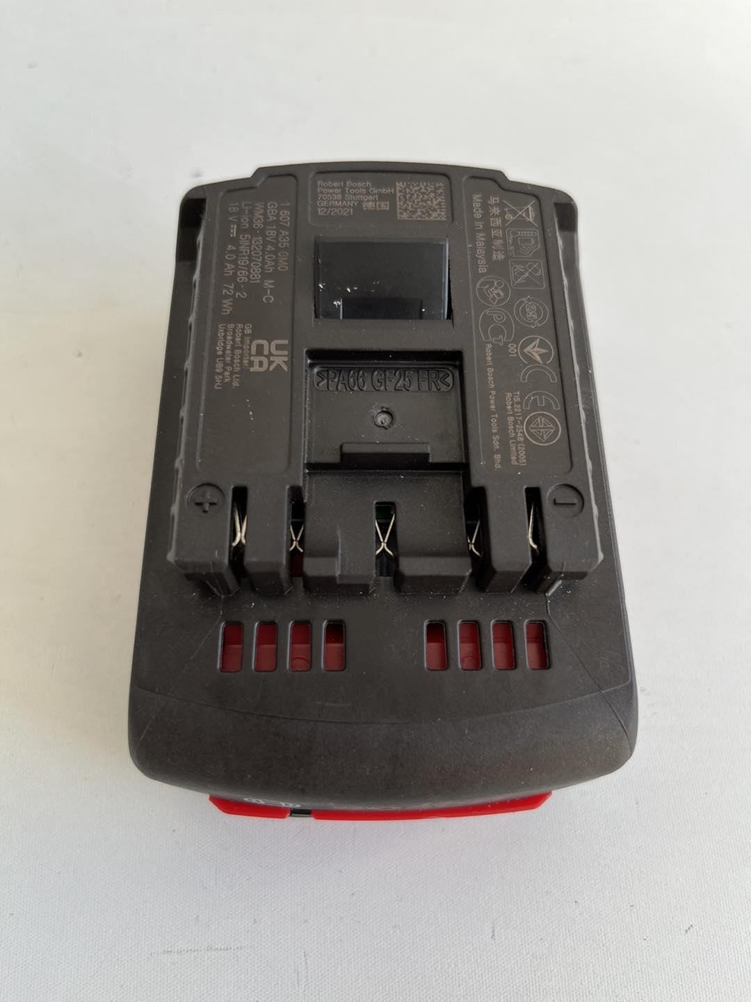 BOSCH 18V 4.0AH Li-Ion Akü 1607A350M0 (Kutusuz)