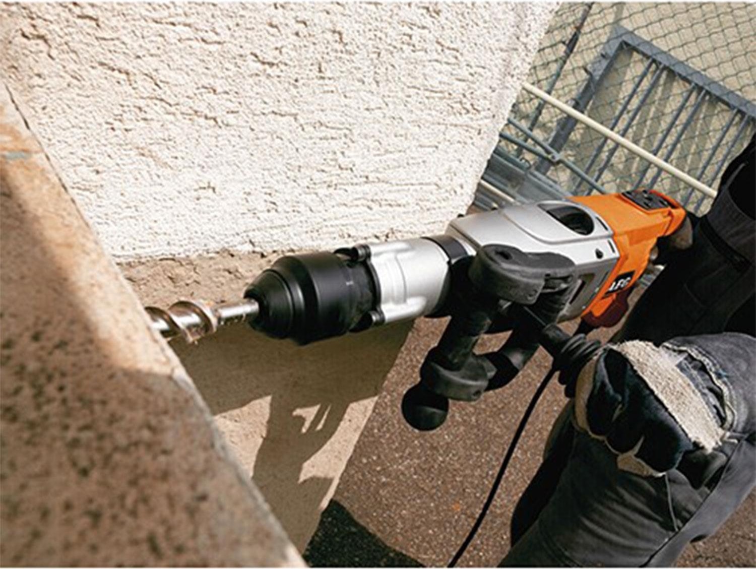 AEG  PN11E Sds Max Pnomatik Kırıcı Delici 1700 W 27 J