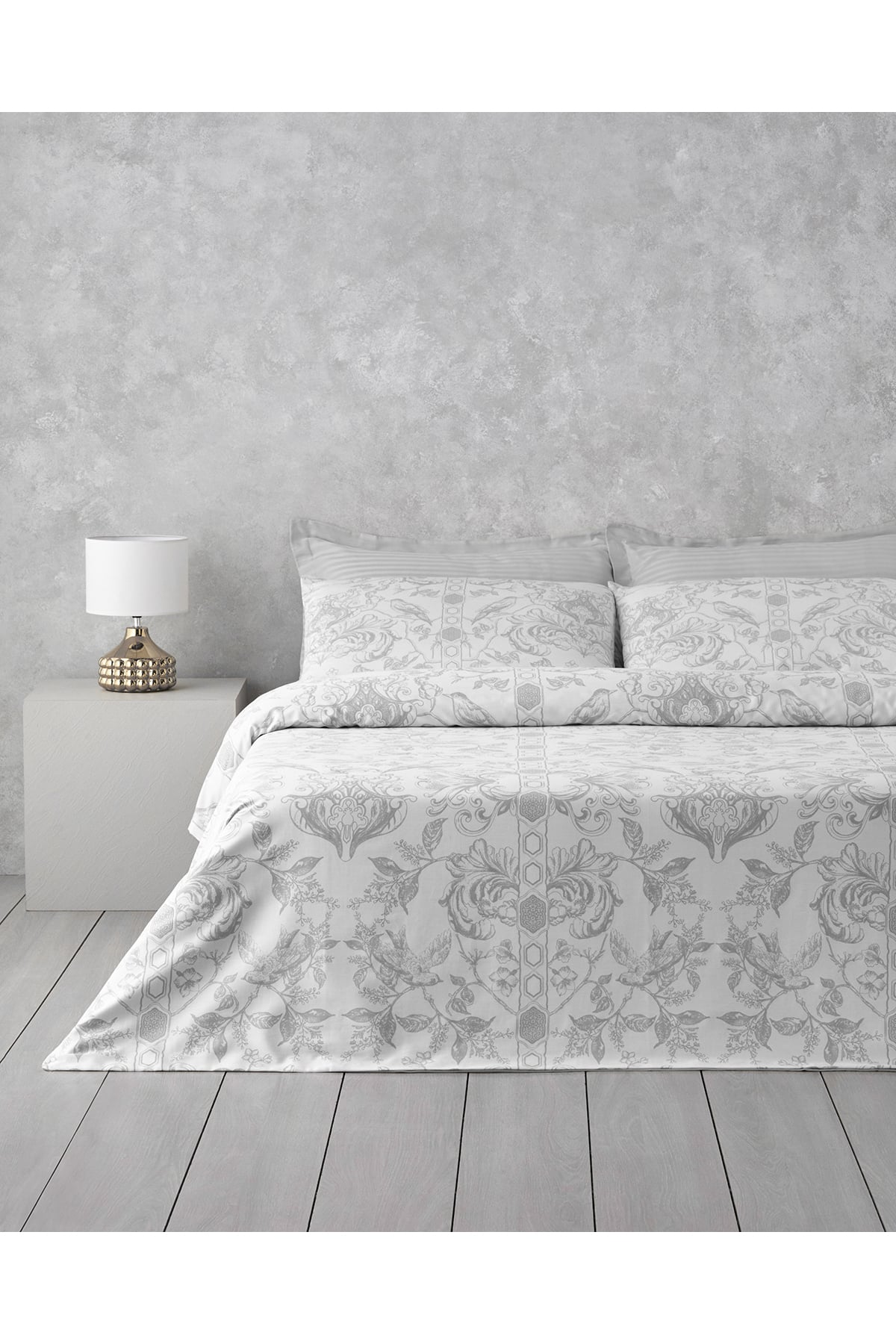 Dainty Bird Pamuk Saten King Size Nevresim Takımı 240x220 cm Gümüş