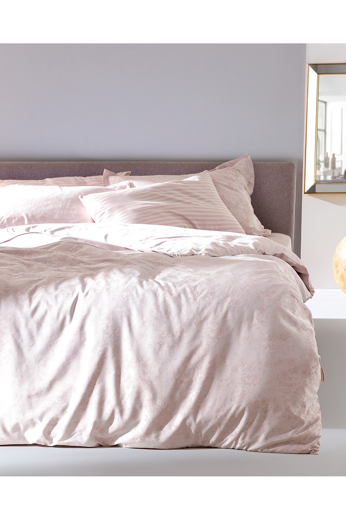 Eze King Size Jakarlı Saten Nevresim Takımı
