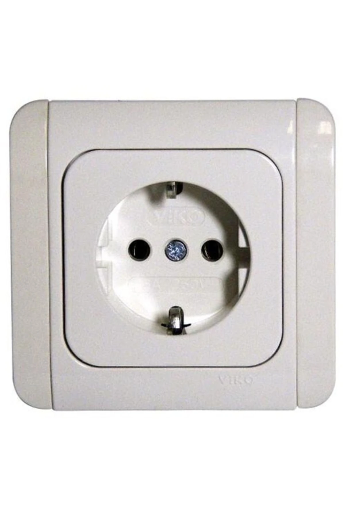 Priz Topraklı Beyaz Kordonlu