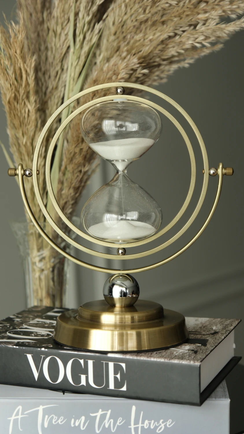 Eskitme Metal Hareketli Kum Saati Zarif Vintage Tasarım ile Evinizi Süsler