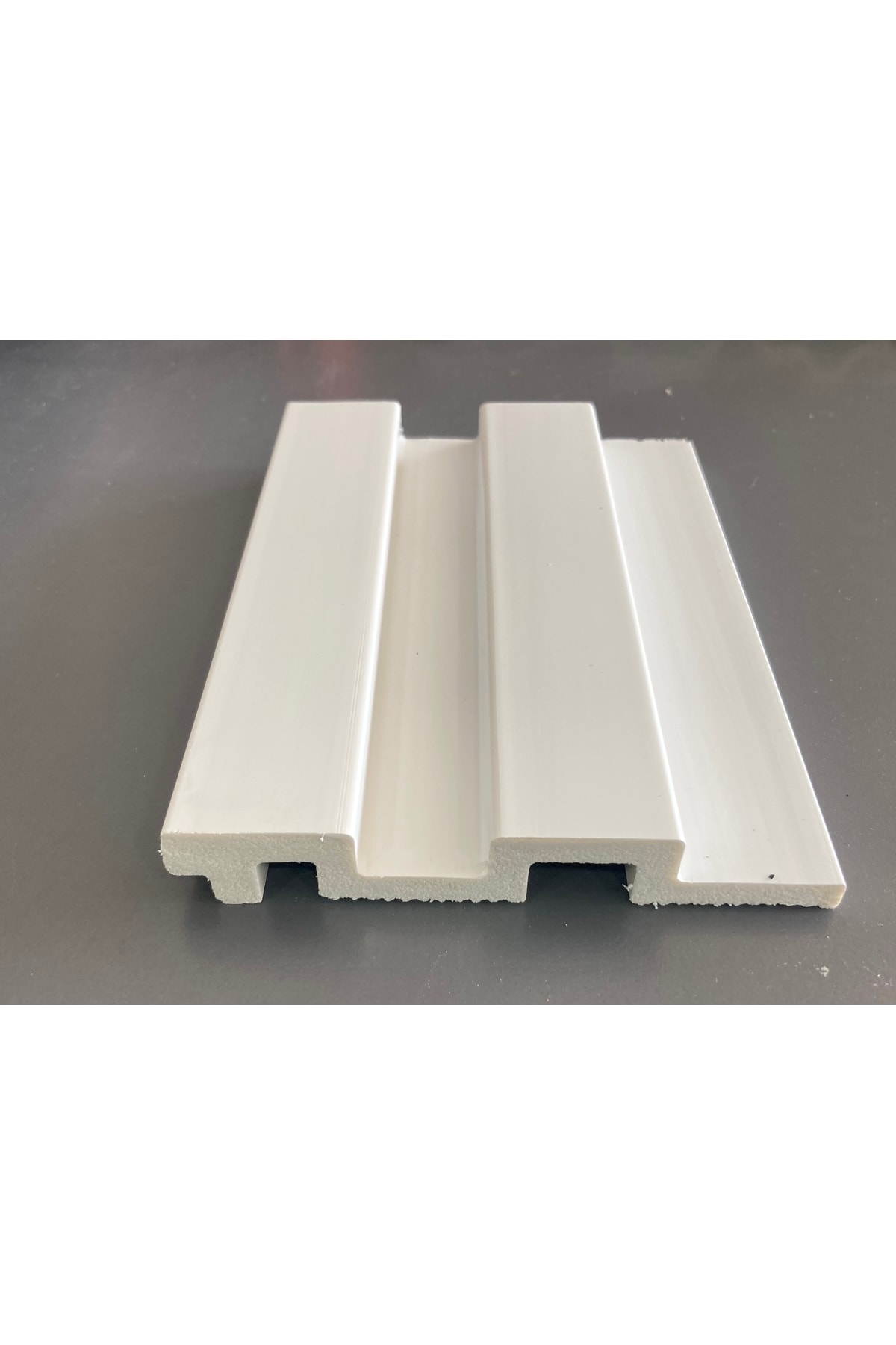 Boyanabilir Duvar Lambiri Renk:beyaz Boy:2.9mt En:12cm Kalinlik:20mm)4 Adet Fiyatıdır.