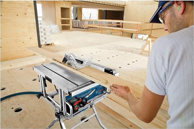 BOSCH GTS 10 J Profesyonel 1800 Watt Elektrikli Tezgah Tipi Daire Testere