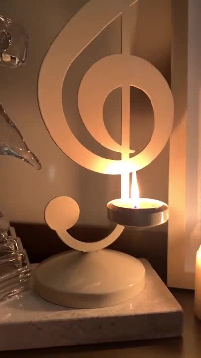 Metal Masaüstü Sol Anahtarı Mumluk 35 cm (Krem renk)