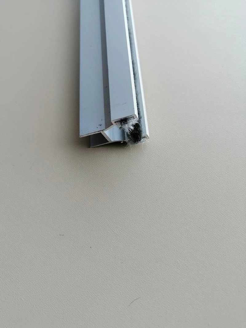 8 mm Alm Cam Balkon Ara Haş Eloksal 150 Cm