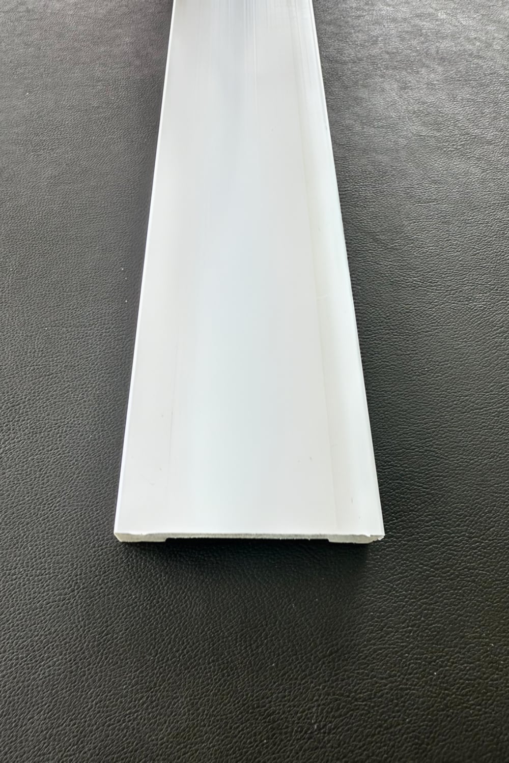 Dekoratif Boyanabilir 15 Adet 7,5 cm Düz Polistren Duvar Çıtası