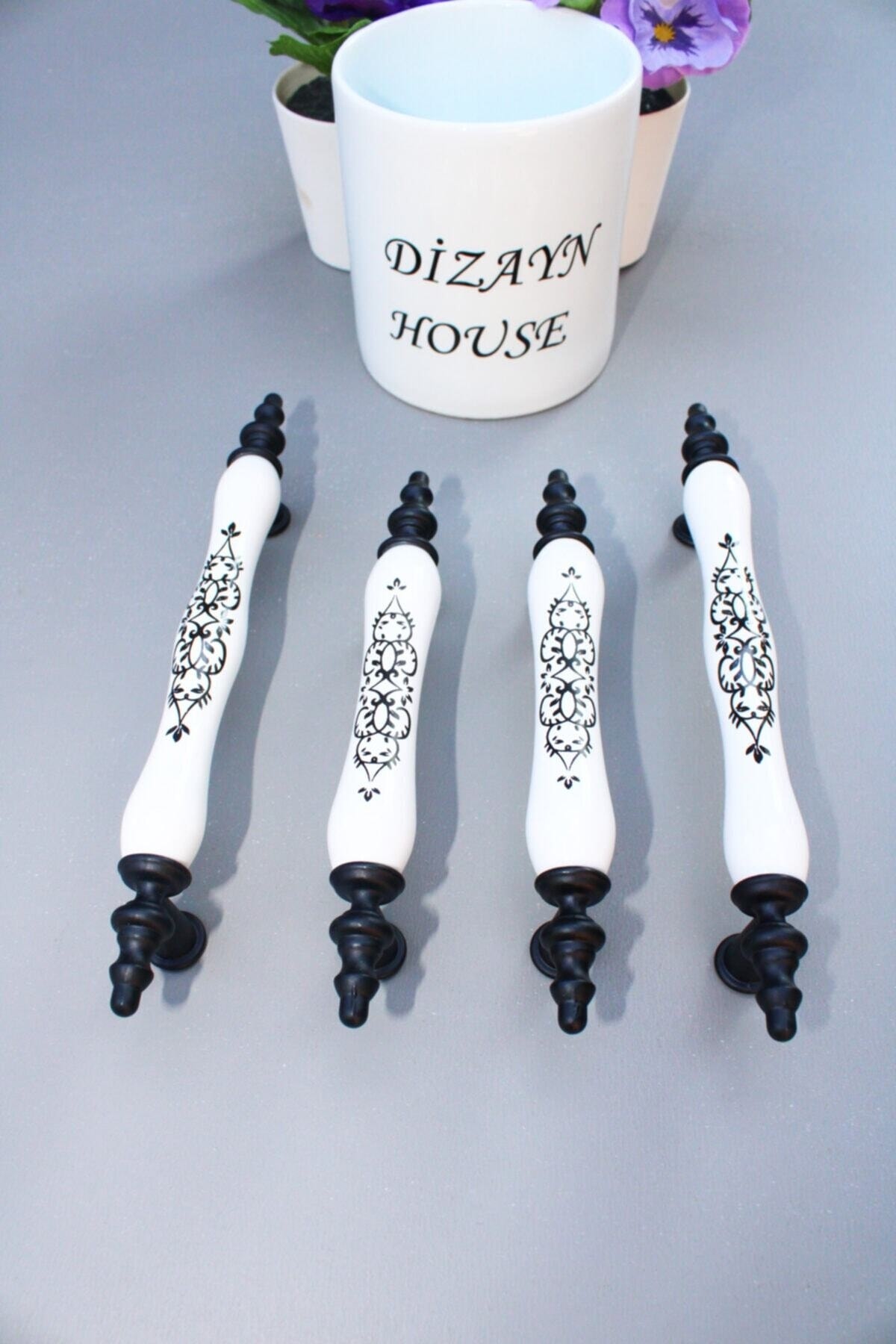 PORCELLANA PERLA - Porselen Kulp 96 Mm Dolap Ve Çekmece Kulpu-siyah-beyaz-tyc00236838523