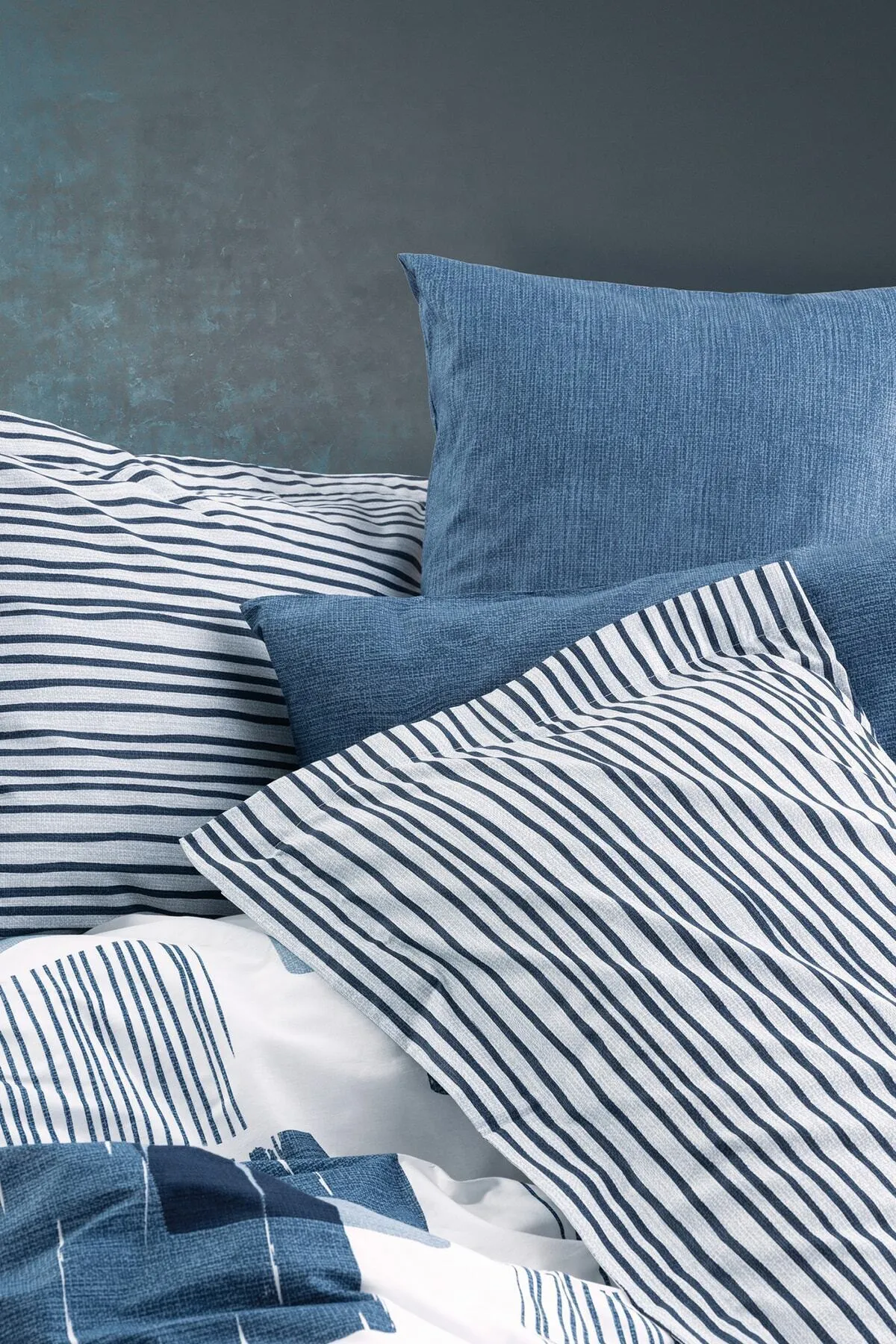 Modern Çift Kişilik Nevresim Takımı Solito Indigo