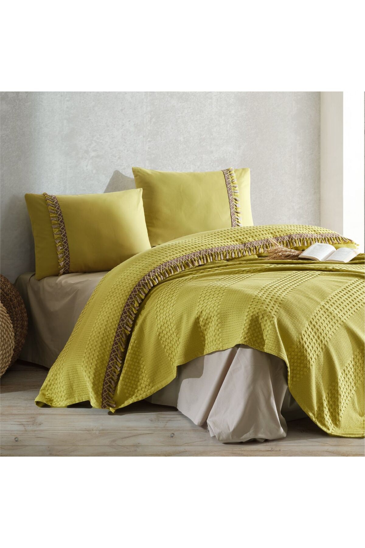 %100 Pamuk Butik Çift Kişilik Püsküllü Pike Takımı Bohamline V4 Yeşil